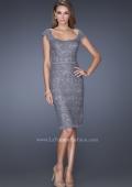 Picture of: Lace Dress with Cap Sleeves and a Thin Belt in Silver, Style: 20481, Detail Picture 2