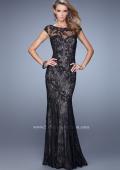 Picture of: Lace Dress with Vintage Inspired Pearls and Cap Sleeves in Black, Style: 20892, Detail Picture 2