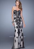 Picture of: Graceful Prom Dress with Embroidery and Rhinestones in Black and White, Style: 21386, Detail Picture 1