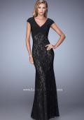 Picture of: Unique Lace Dress with Cap Sleeves and Ruching in Black, Style: 21681, Detail Picture 1