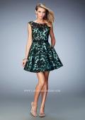 Picture of: Short Lace Gown with Boat Neckline and Bow Waistband in Black, Style: 21876, Detail Picture 3