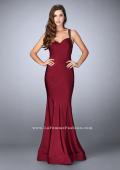 Picture of: Fitted Jersey Dress with Sweetheart Neckline and Beading in Red, Style: 23625, Detail Picture 4