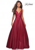 Picture of: Long Mikado Ball Gown with V Front and Back in Burgundy, Style: 27202, Detail Picture 3