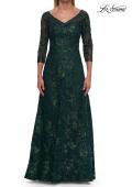 Picture of: Beautiful Lace Mother of the Bride Gown with V Neckline in Dark Emerald, Style: 30803, Detail Picture 5