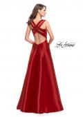 Picture of: Long Mikado Ball Gown with Boat Neck and Criss Cross Back in Red, Style: 25425, Back Picture