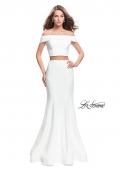 Picture of: Form Fitting Off the Shoulder Jersey Mermaid Dress in White, Style: 25578, Detail Picture 3