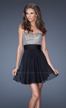 Picture of: Strapless Short Prom Dress with Bedazzled Sweetheart Bust in Black, Style: 19441, Main Picture