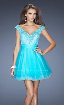 Picture of: Short Prom Dress with Tulle Skirt and Embellished Lace Bodice in Blue, Style: 19572, Main Picture