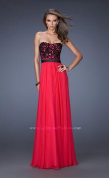 Picture of: Long Chiffon Prom Dress with Belt and Sweetheart Neck in Pink, Style: 20068, Main Picture