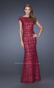 Picture of: Lace Evening Dress with Cap Sleeves and a Thin Belt in Red, Style: 20503, Main Picture