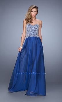 Picture of: Scalloped Sweetheart Neck Prom Dress with Beading in Blue, Style: 21397, Main Picture