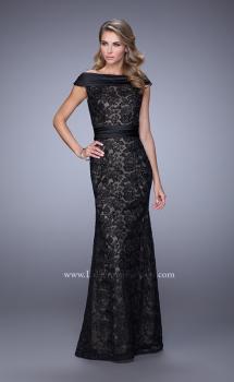 Picture of: Elegant Off the Shoulder Lace Dress with Ruched Belt in Black, Style: 21618, Main Picture