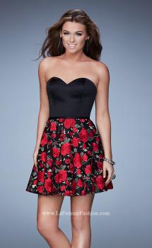 Picture of: Rose Printed Strapless Homecoming Dress in Print, Style: 23500, Main Picture